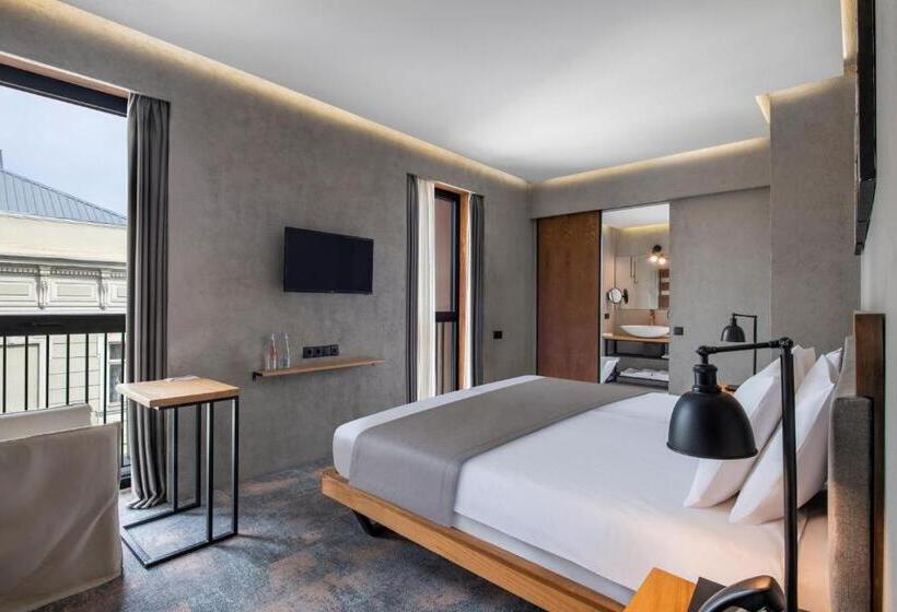اتاق استاندارد, Iota Hotel Tbilisi