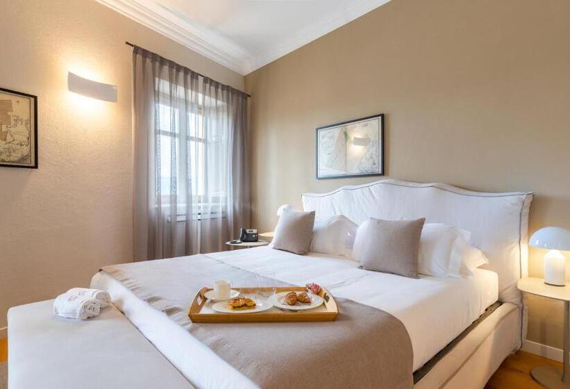 Полулюкс с Балконом, Relais Villa Del Borgo