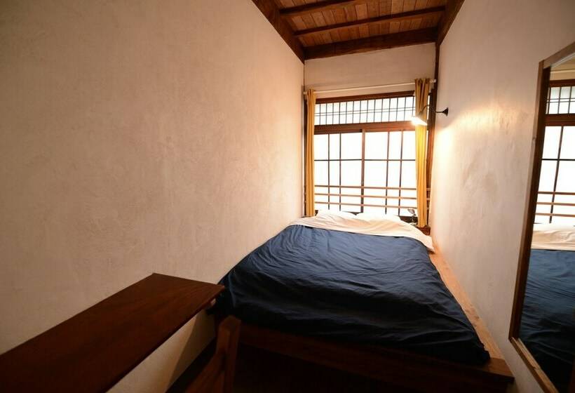 Номер Стандарт, Taketa Ekimae Hostel Cue