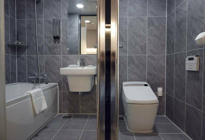 اتاق لوکس, Royal Square Hotel Seoul