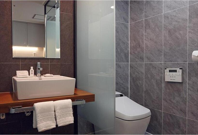 اتاق سوپریور, Royal Square Hotel Seoul