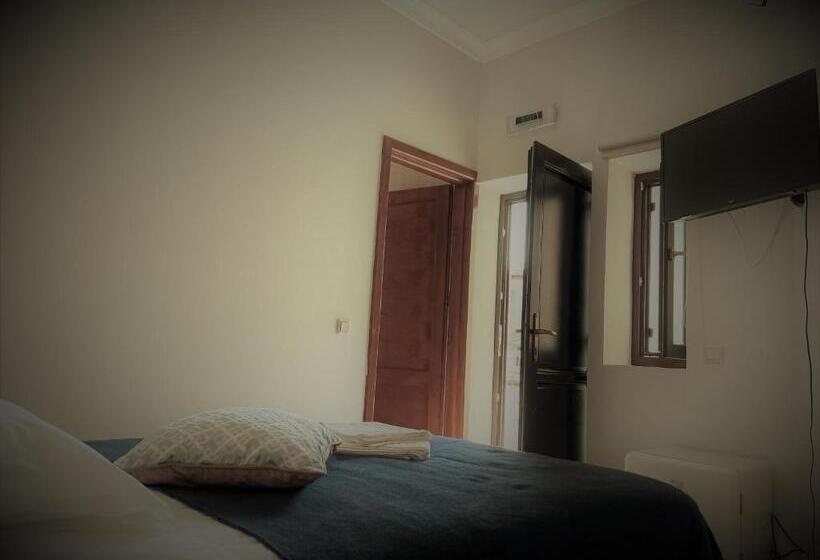 اتاق استاندارد یک نفره, Maisonette Apartments