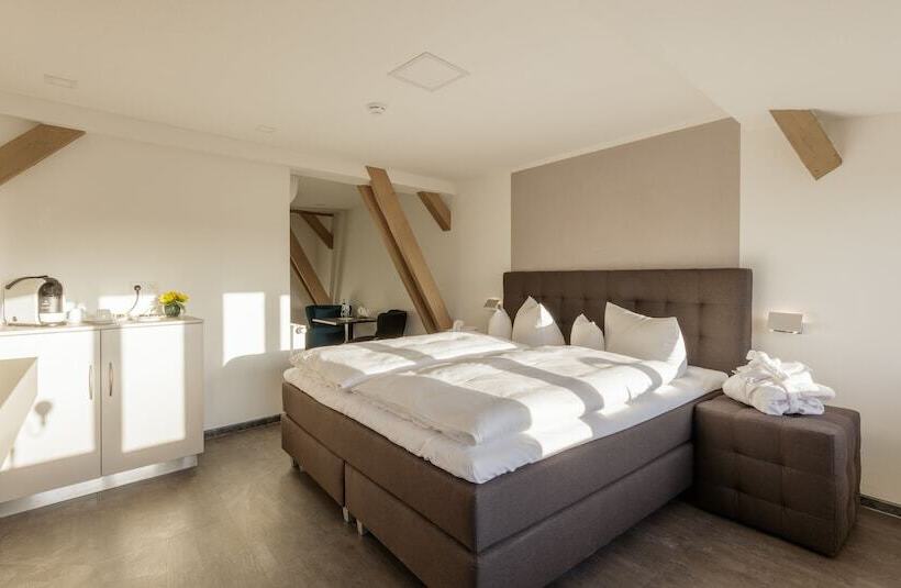 Номер Стандарт, Luxus Hostel Rabe