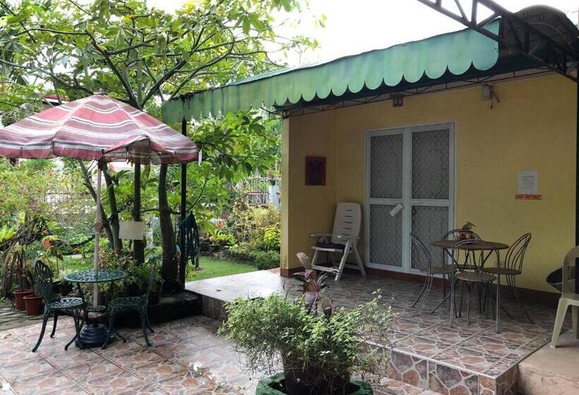 جناح ديلوكس, Villa 301 B&b