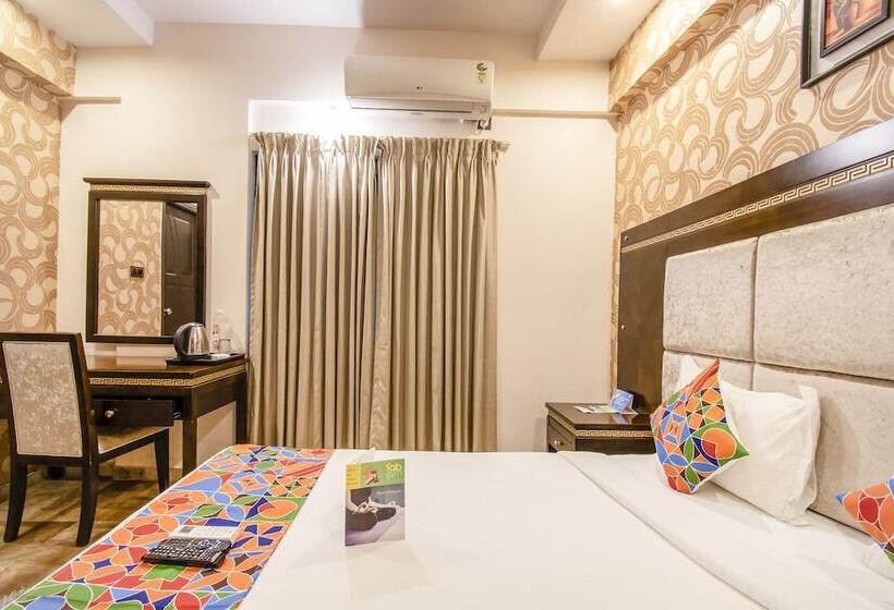 Номер Deluxe, Fabhotel Frazer Suites   Nr Bangalore Cantt Railway Station