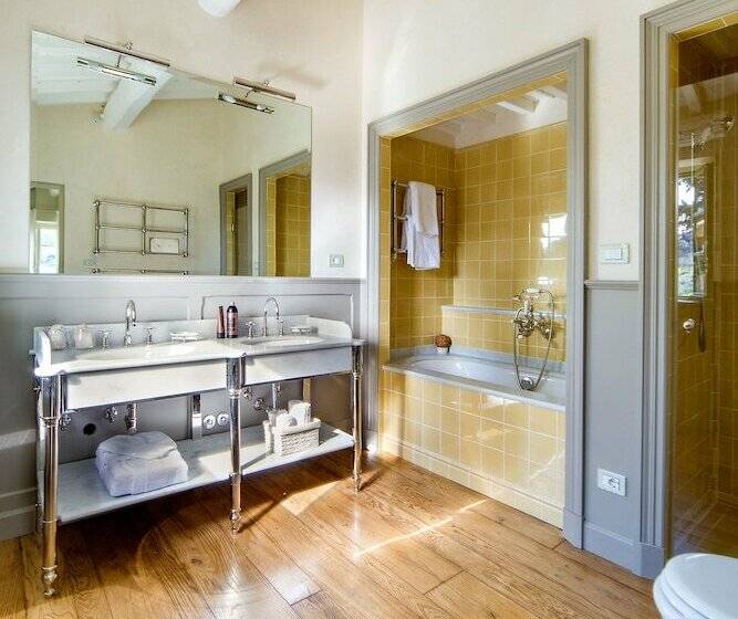 Номер Deluxe, Borgo Del Cabreo