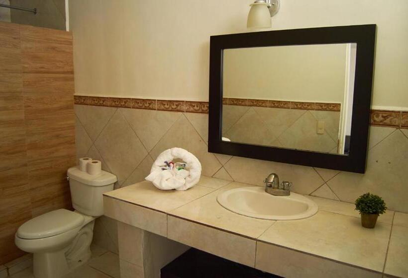 חדר דלוקס, Del Alba Inn & Suites