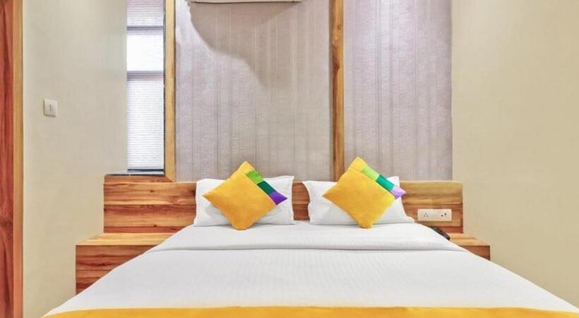 Номер Deluxe, Sun City   Near Saifee Hospital And H N Reliance Hospital