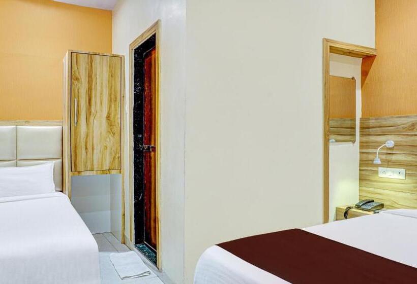 Трехместный Номер Deluxe, Sun City   Near Saifee Hospital And H N Reliance Hospital