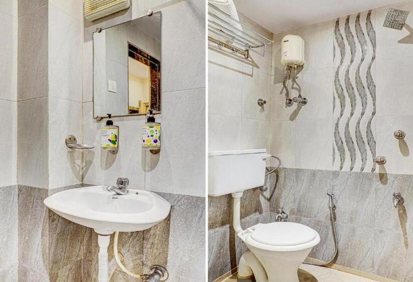 Трехместный Номер Deluxe, Sun City   Near Saifee Hospital And H N Reliance Hospital
