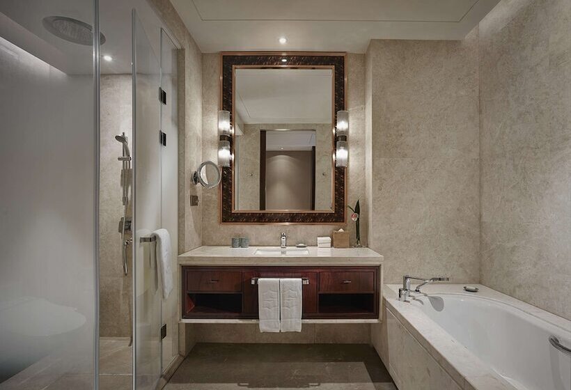 Номер Deluxe, Shangri La Yiwu   Close To Yiwu International Trade Market