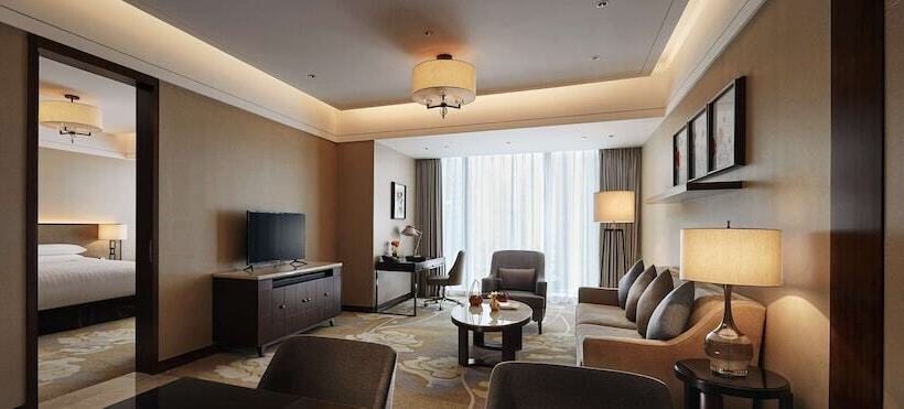 Номер Премиум, Shangri La Yiwu   Close To Yiwu International Trade Market