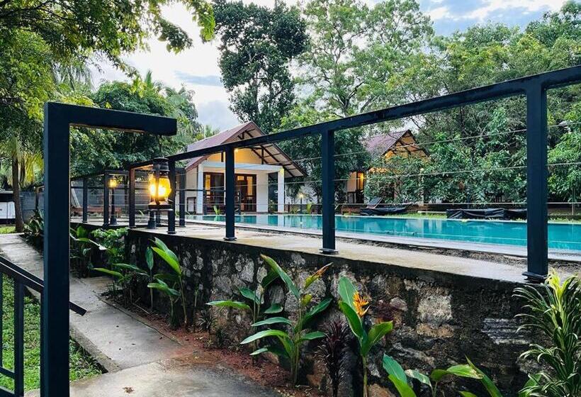 Номер Стандарт, The Countryside Udawalawe