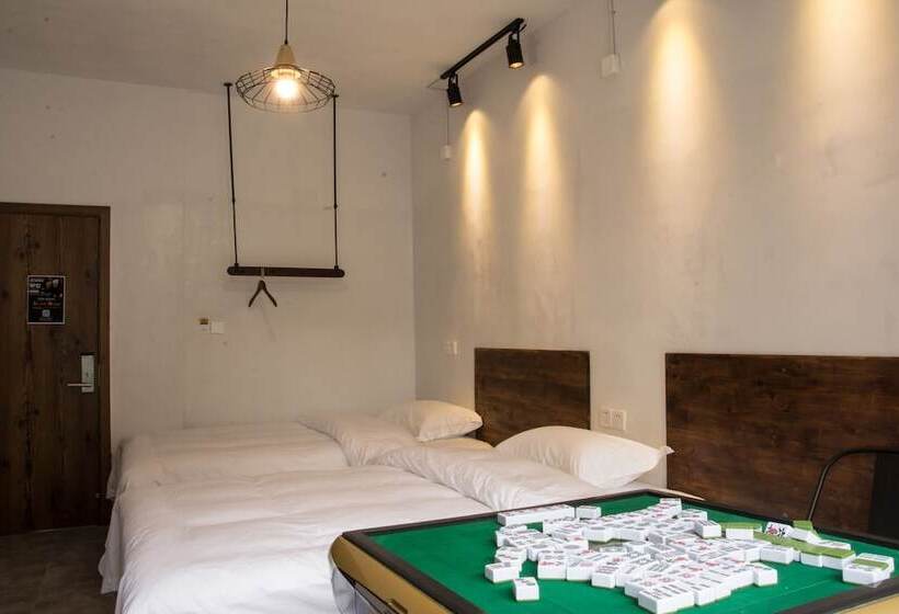 スタンダードルーム, Geographer Hostel