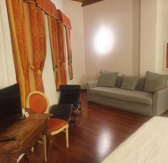 デラックスルーム, Casanova Fourrooms