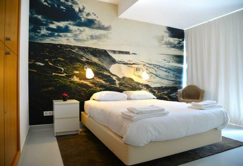 Номер Deluxe Вид на Море, Hi Arrifana Destination Hostel