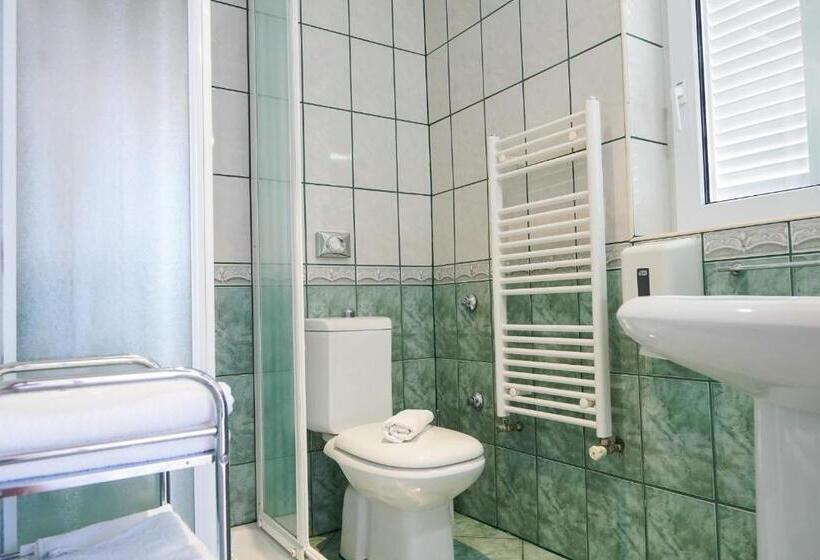 اتاق استاندارد با بالکن, Belvedere