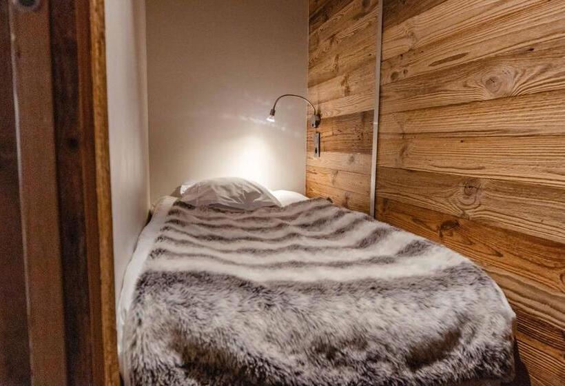 Prestige Triple Room, Hôtel Alpina & Spa   Restaurant Oxalis