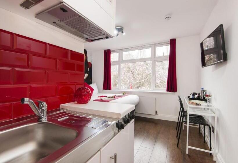 Quarto Deluxe, Wembley Park
