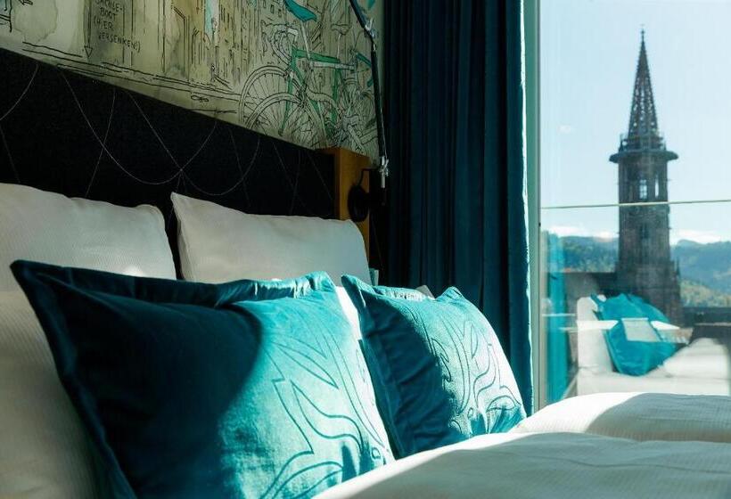 Стандартный Номер Кровать Кинг, Motel One Freiburg