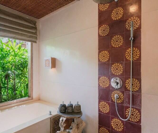 Suite, The Udaya Resorts And Spa