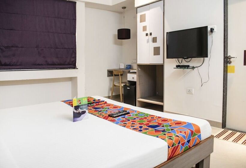 Номер Deluxe, Fabhotel Brook Elan Viman Nagar