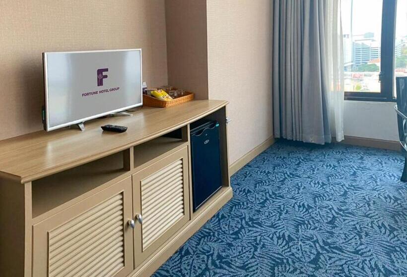 Люкс, Fortune Hotel Korat  Sha Plus