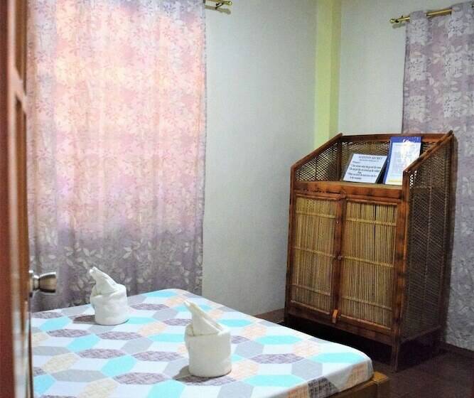 Quarto Familiar, Aleston Secret