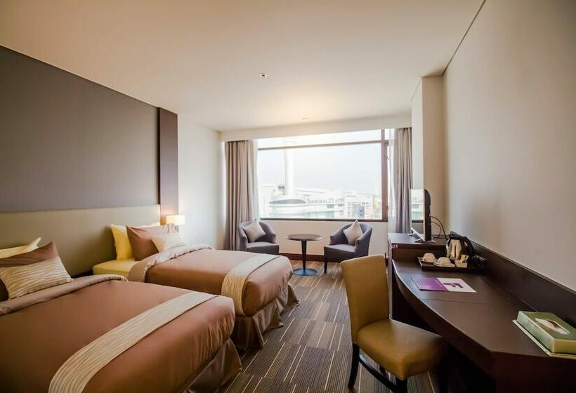 Номер Deluxe Вид на Город, Fortune Hotel Korat  Sha Plus