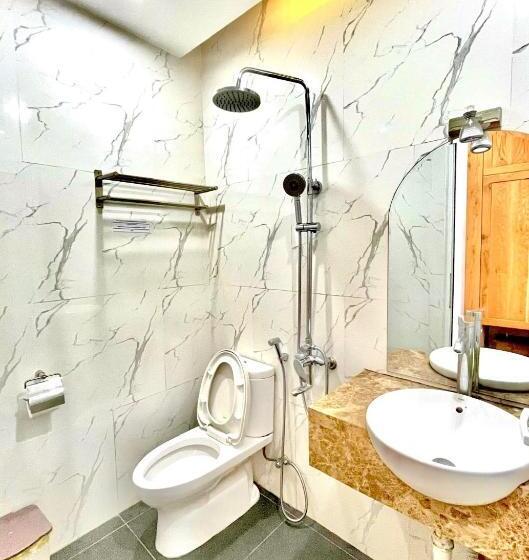 اتاق استاندارد چهار تخته, Phuong Anh Golf Valley
