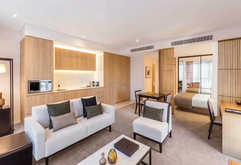 스탠다드 스튜디오, Skye Hotel Suites Parramatta
