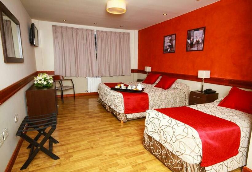 Üç Kişilik Standart Oda, Monte Claro