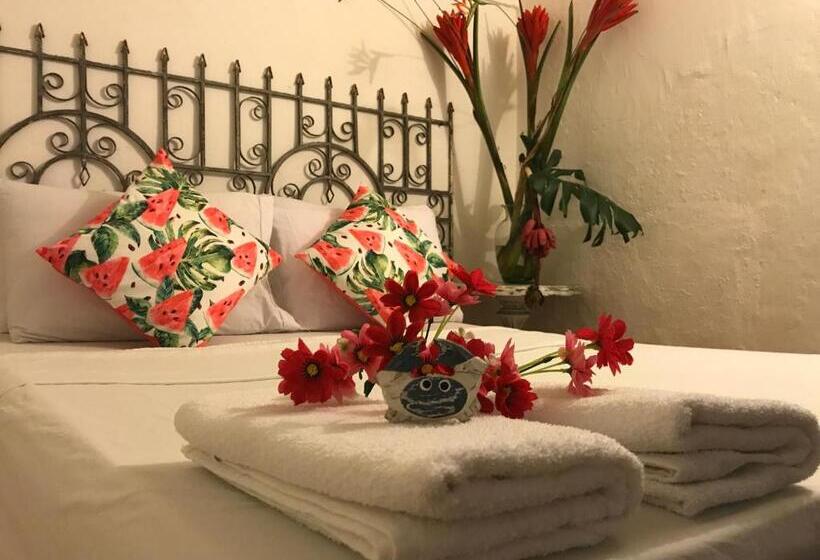 اتاق استاندارد با سرویس بهداشتی مشترک, Casa La Bella Samaria Boutique