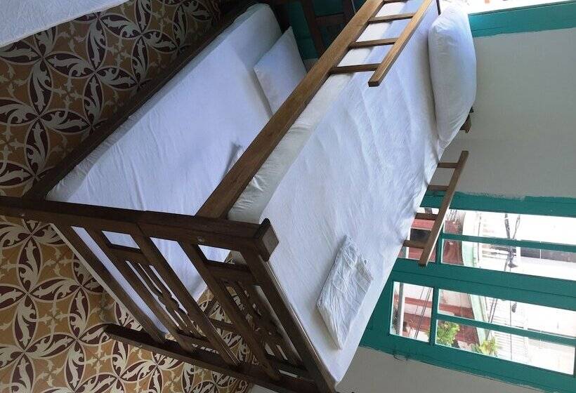 اتاق خانوادگی, Casa La Bella Samaria Boutique