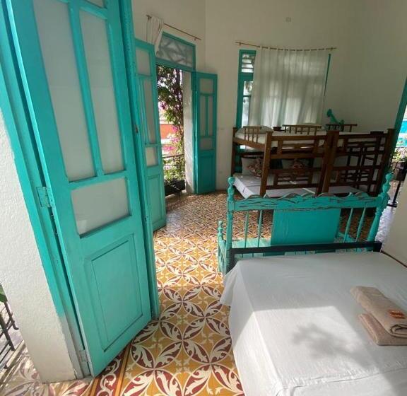 اتاق خانوادگی, Casa La Bella Samaria Boutique