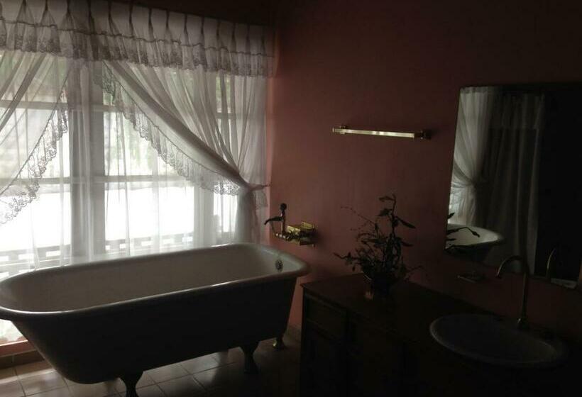 Трехместный Номер Базовый, Mansion Samzara Hosteleria