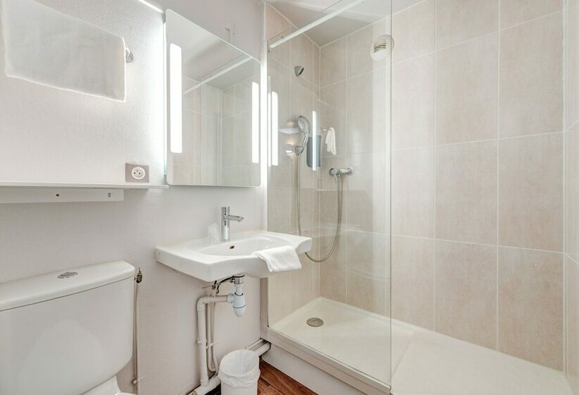 Номер Стандарт, B&b Hotel Louveciennes