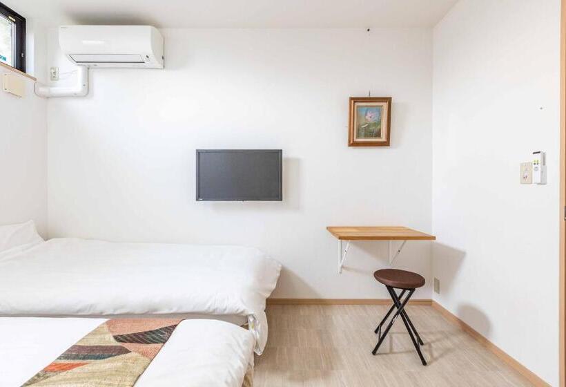 스탠다드 트리픔 룸 공동욕실, Add Hostel Uji Cha Gan Ju Tei
