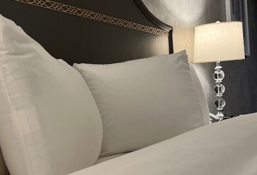 سوئیت پرزیدنت, Chateau Suites