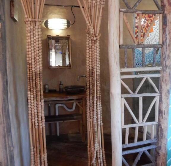 Номер Стандарт Боковой Вид на Море, Raízes Eco Hostel