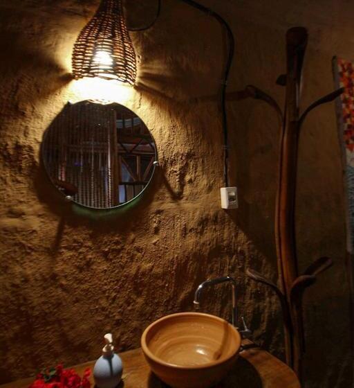 Номер Стандарт Вид на Море, Raízes Eco Hostel