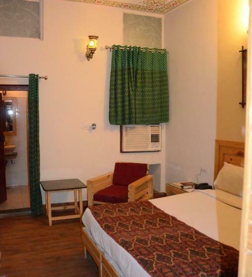 اتاق استاندارد, Sparrow Inn Ankur