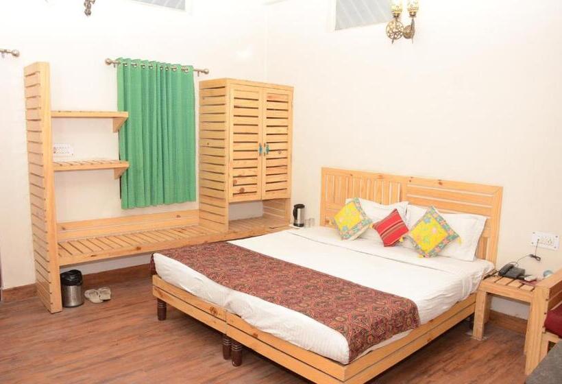 اتاق استاندارد, Sparrow Inn Ankur