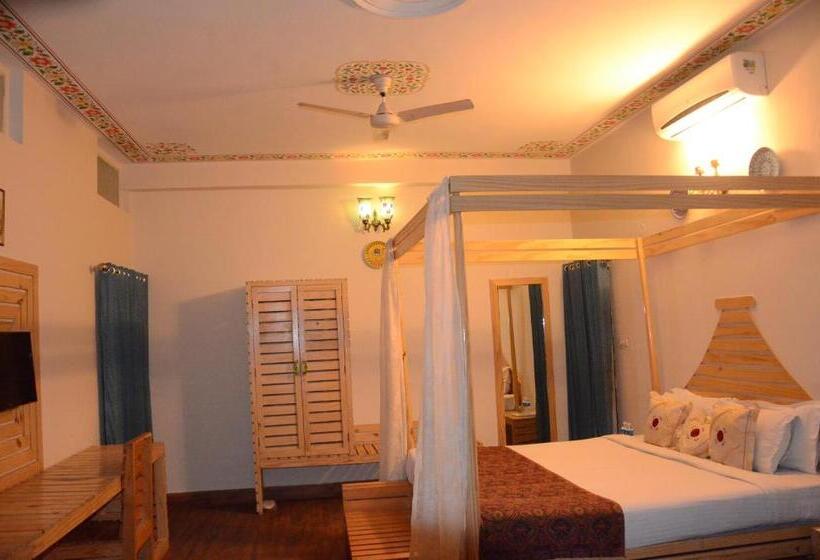 اتاق لوکس, Sparrow Inn Ankur