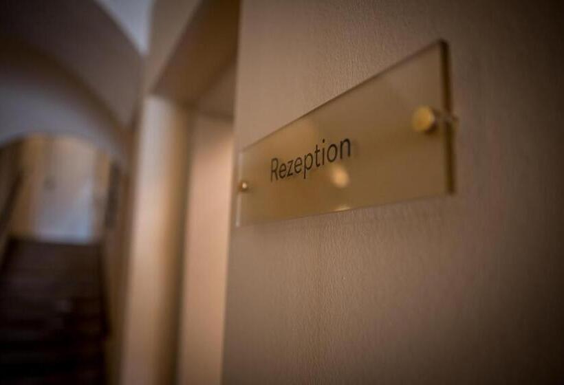 Номер Стандарт Индивидуальный, Pirnscher Hof   Hotel Garni