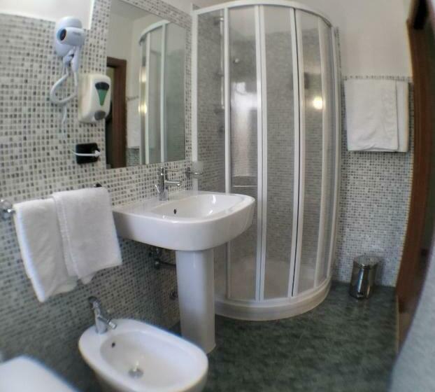 اتاق استاندارد, B&b Le Quercigliole