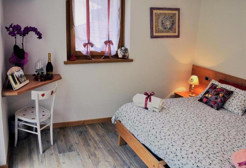 Номер Deluxe с Балконом, Camere Nordest Sudest  Conca Agordina
