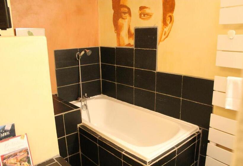 اتاق استاندارد, Côté Chambres