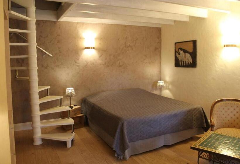 آپارتمان 2 خوابه, Côté Chambres