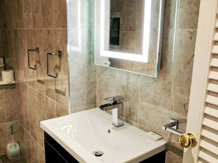 Номер Стандарт, Glendevon House